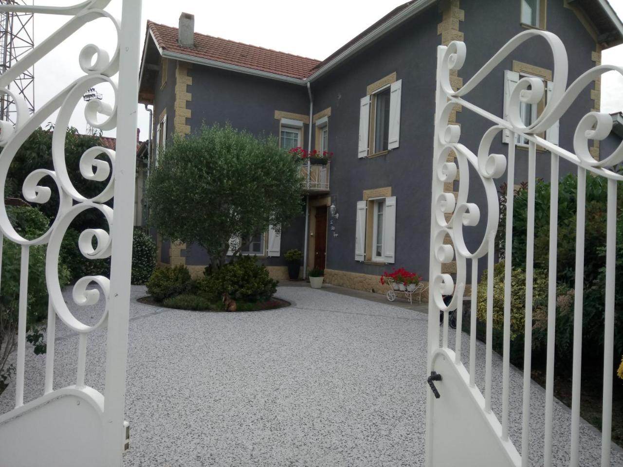 Chambres D'Hotes Toulaho Cazeres Exterior photo