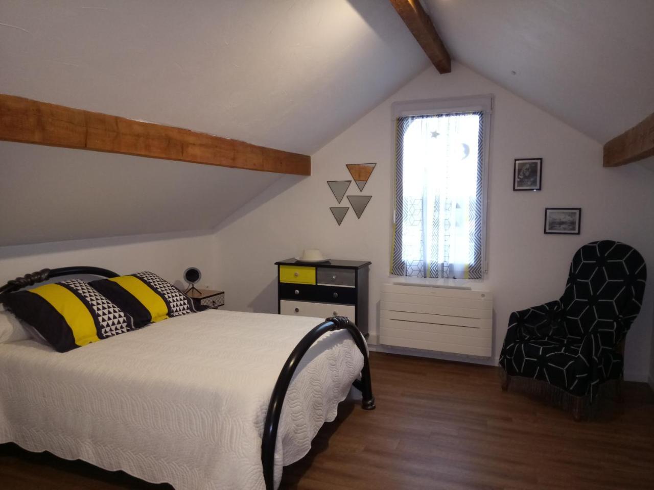 Chambres D'Hotes Toulaho Cazeres Exterior photo